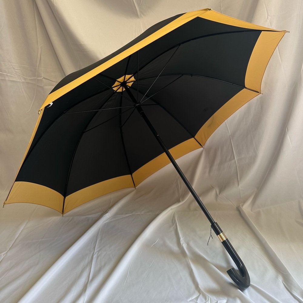 Fendi Parfumes Gold & Black Vintage Large Rain Umbrella - Picture 3 of 17